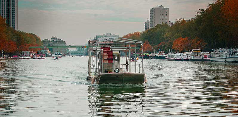 Marché sur l’eau: the pioneer association of local organic