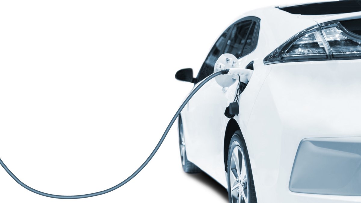 Voiture électrique contre voiture essence ou Diesel, quelle est la plus polluante ?