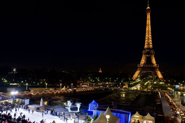 Trocadéro on Ice : le Village de Noël de la tour Eiffel