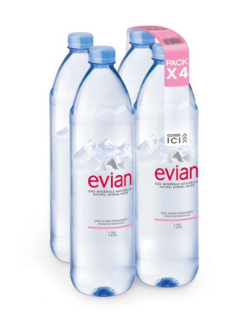 Evian lance un nouveau packaging plus écologique
