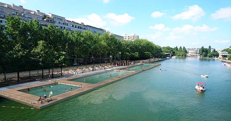 Swimming in the bassin de la Villette is now possible!