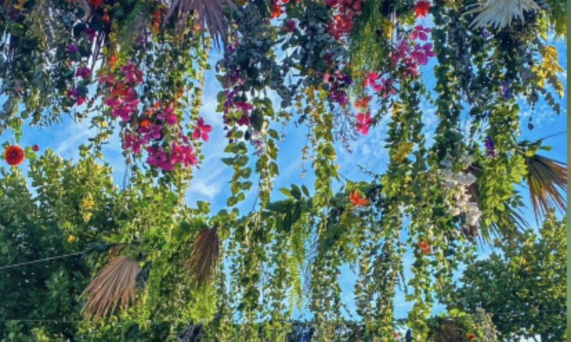FLOWERS IN THE SKY OF BERCY VILLAGE THIS SUMMER 2020